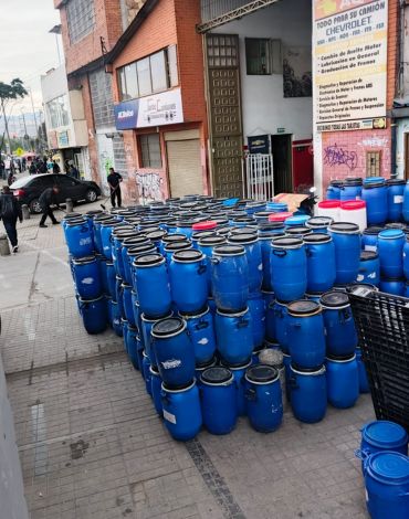 venta de canecas plasticas industriales